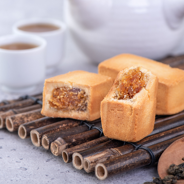 30 Legendary Asian Snacks You Must Try! 